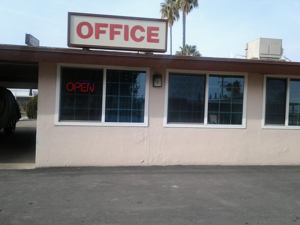 Budget Inn Tulare Luaran gambar